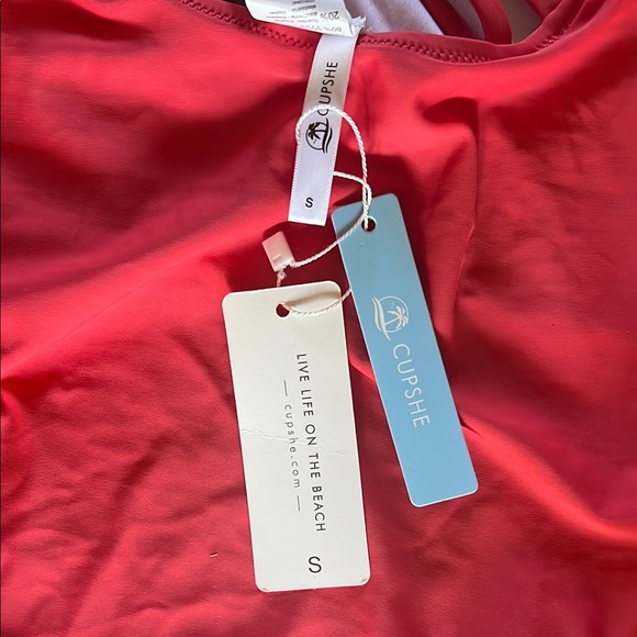 Cute Red Ruffled Swimsuit - Picture 2 of 3